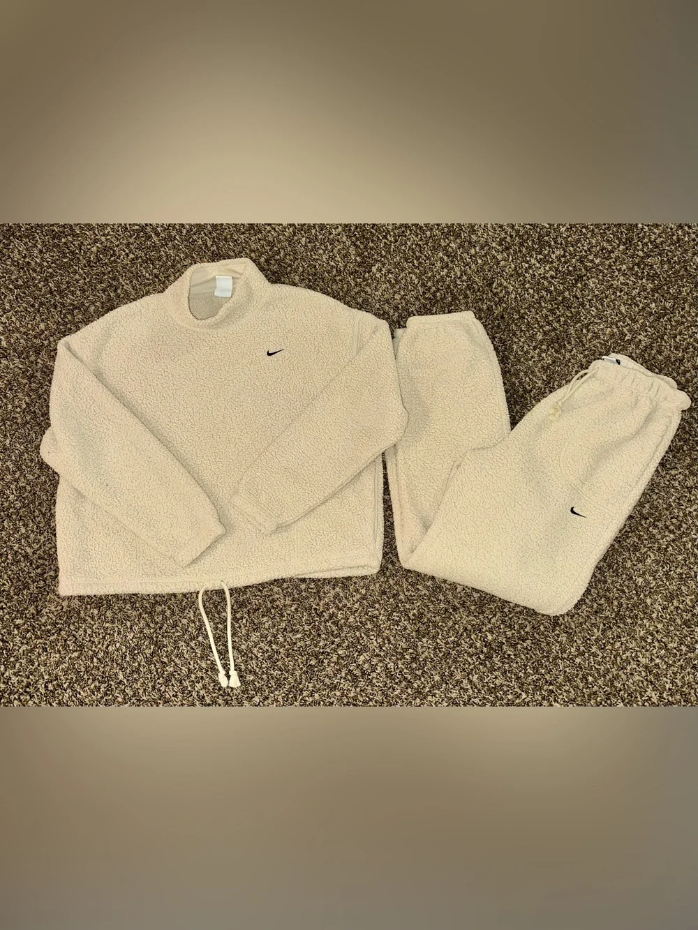 Nike Therma-FIT women's cozy sherpa fleece set size medium